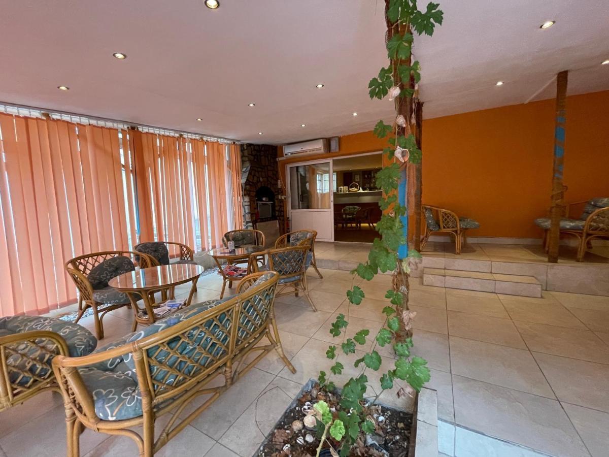 Отель Orange House Созополь Экстерьер фото